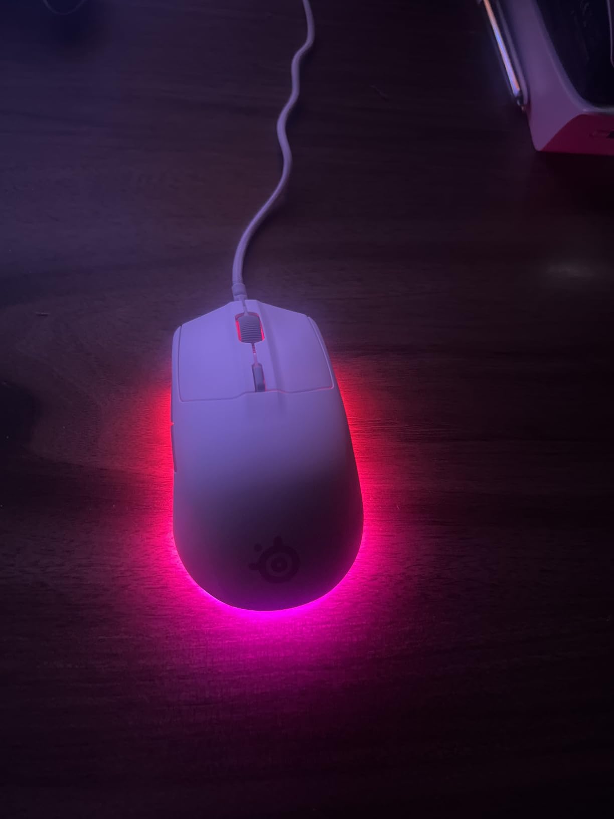 Précise et légère, parfaite pour FPS