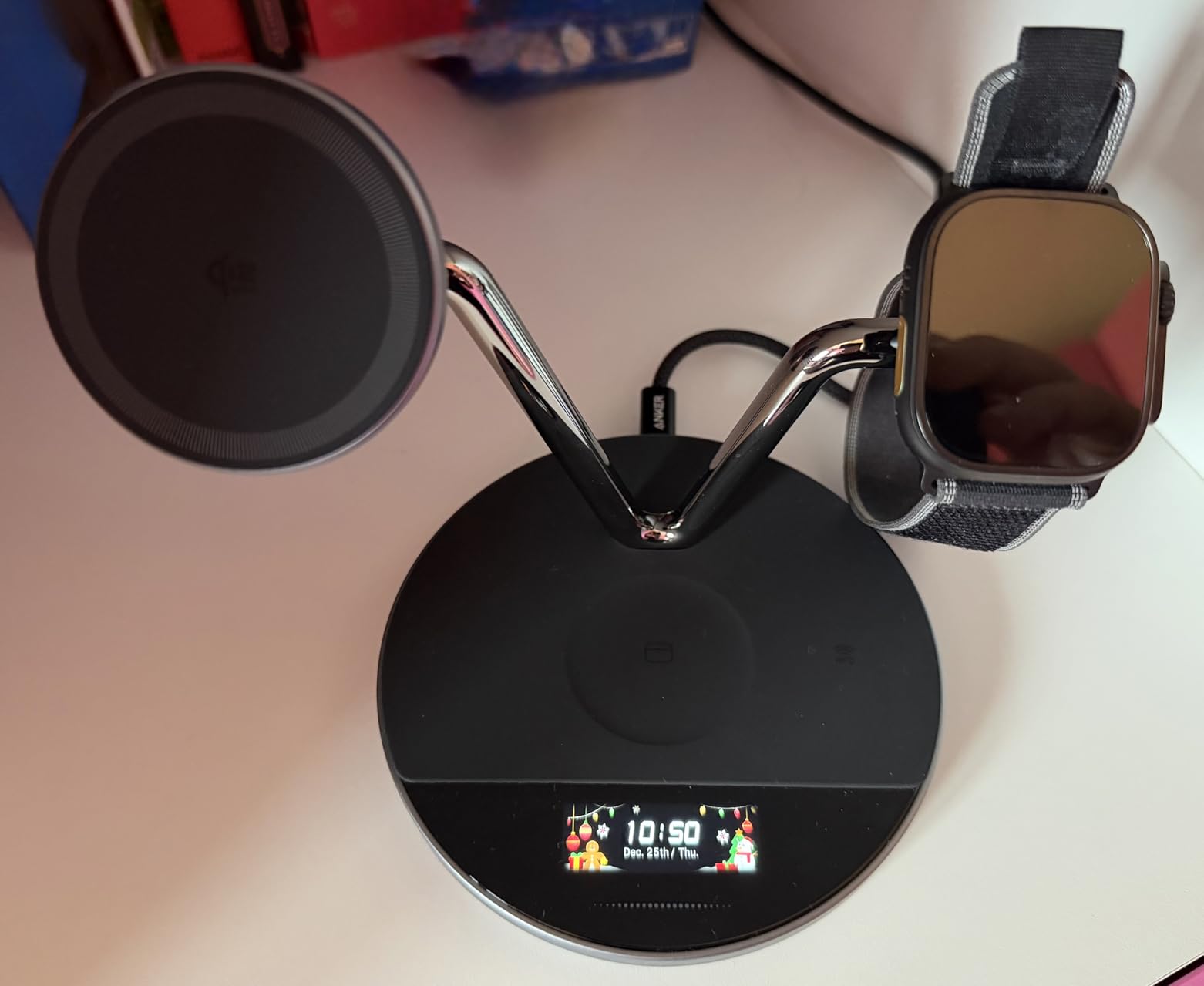 Charge 3 appareils d'un coup, écran génial