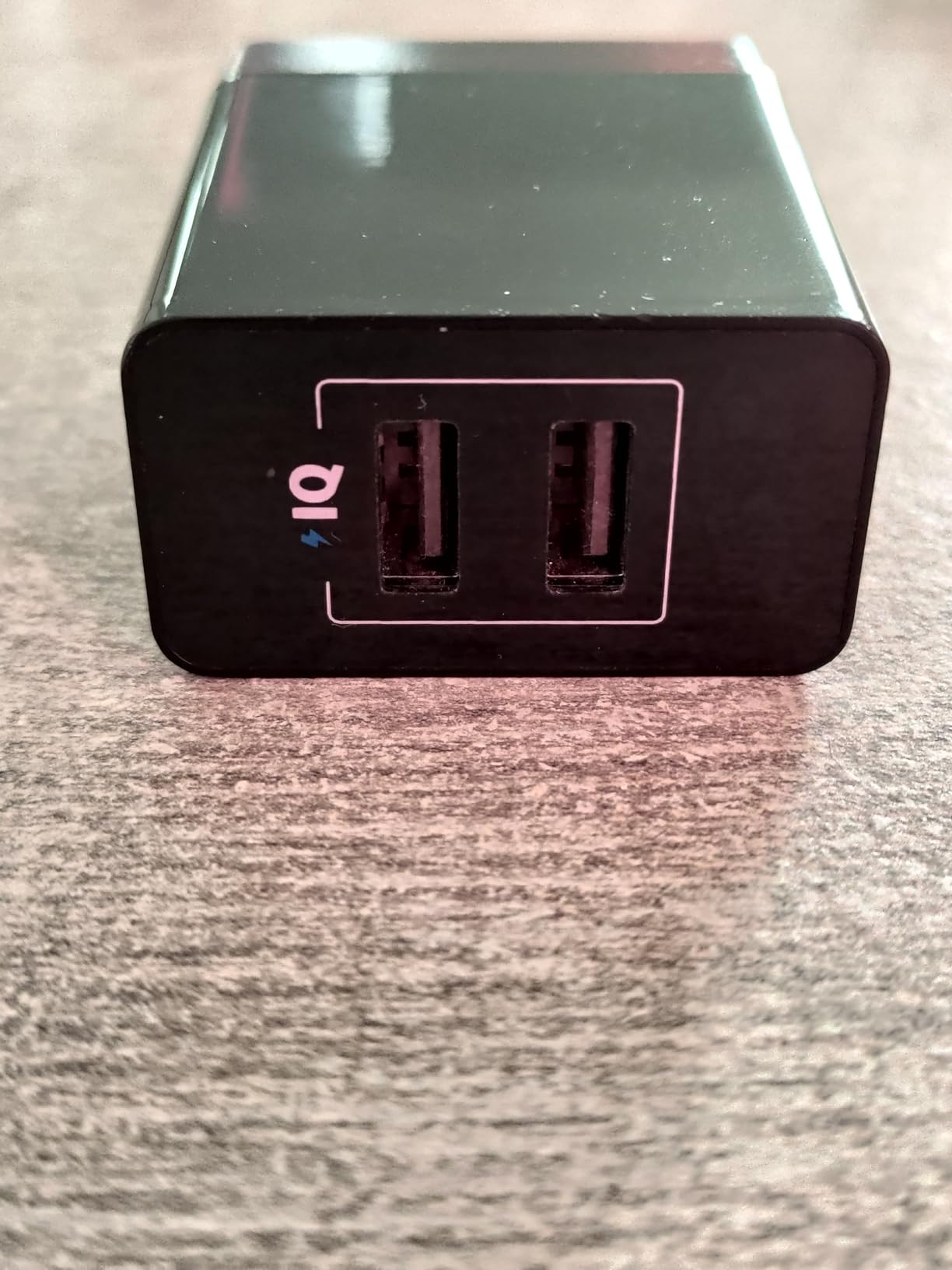 Correct, charge un peu lente à deux