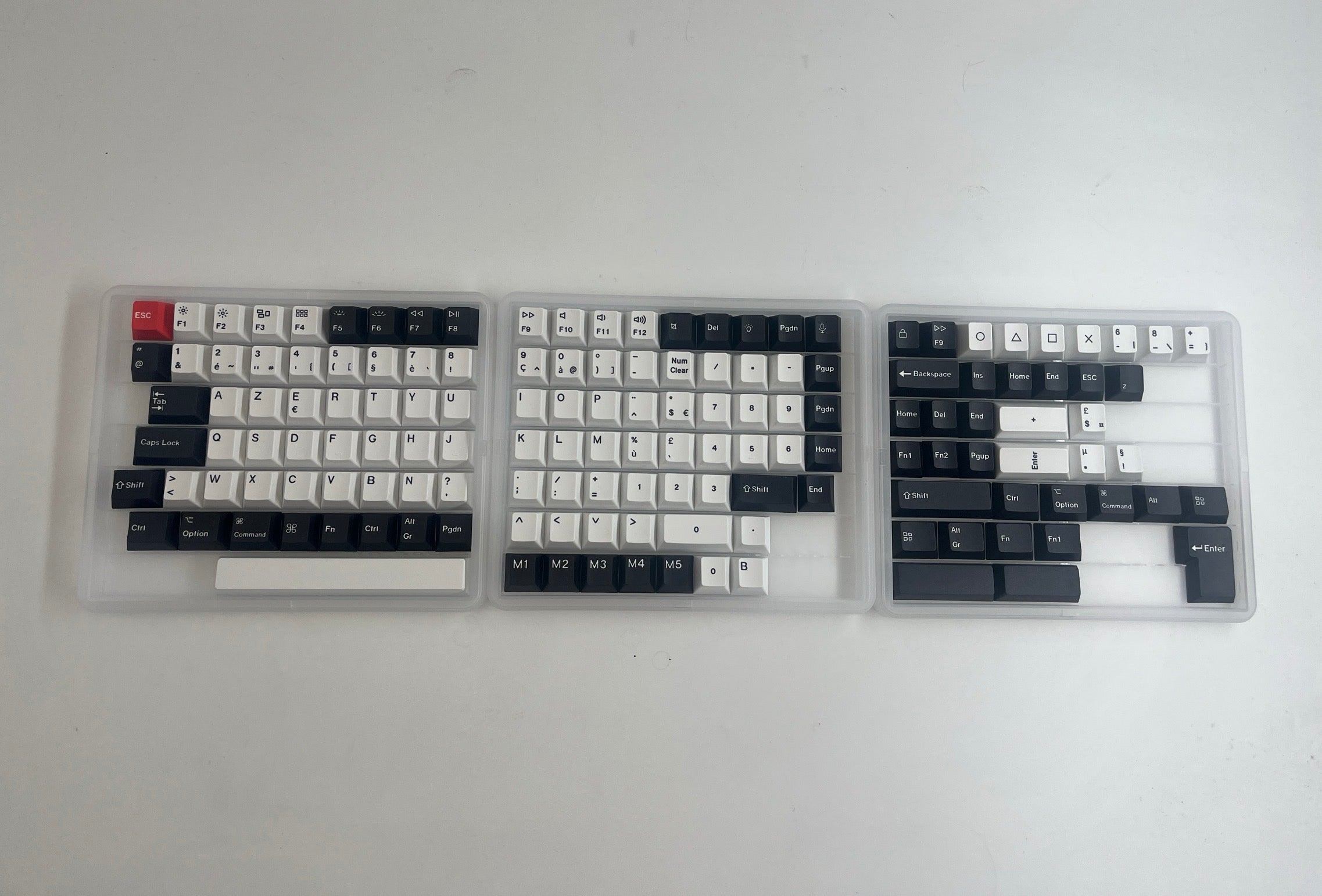 keychron-set-de-touches-iso-cherry-dye-sub-pbt-full-set-black-and-white image 5
