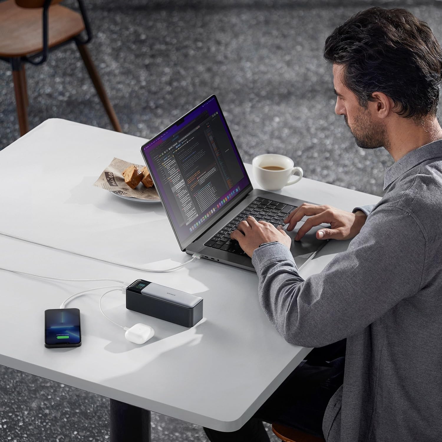 anker-737-powercore-24k-batterie-externe-24000-mah-140w image 2