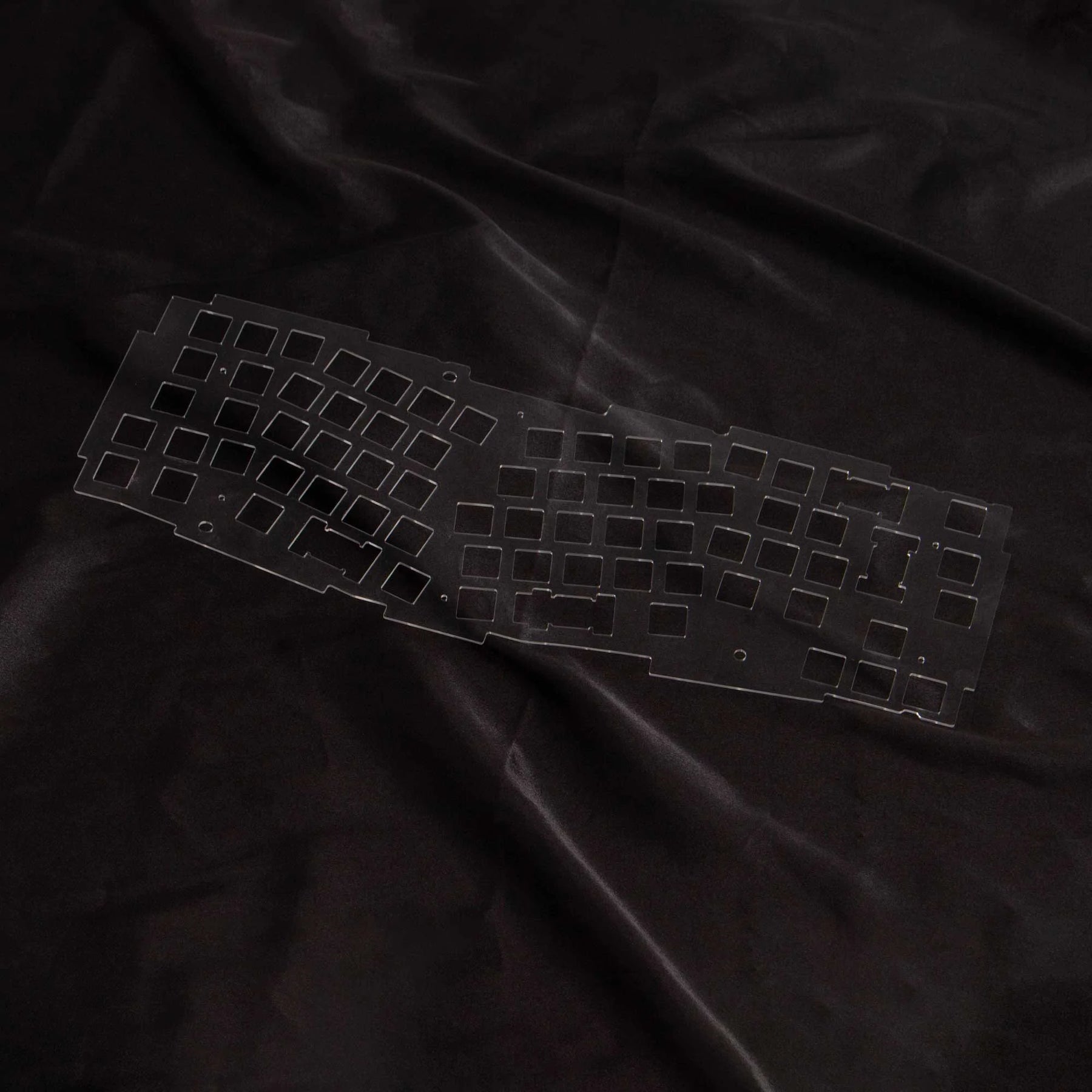 keychron-q8-pc-plate-plaque-polycarbonate-pour-clavier-alice-q8 image 2