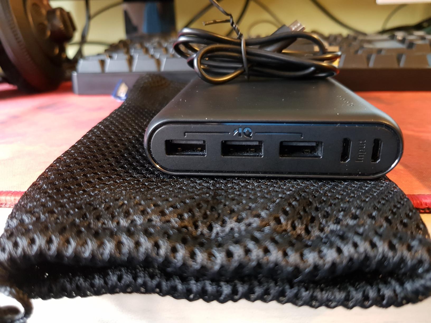 Bonne batterie, un peu encombrante