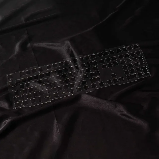 keychron-q6-plaque-pc-plate-polycarbonate-custom-pour-clavier-q6 image 1